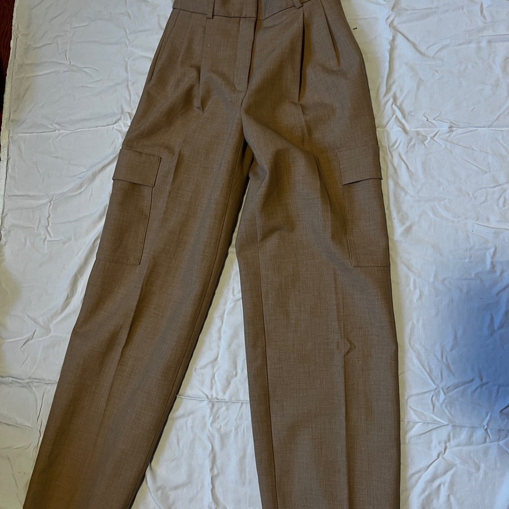 Wilfred Cargo Dress Pant